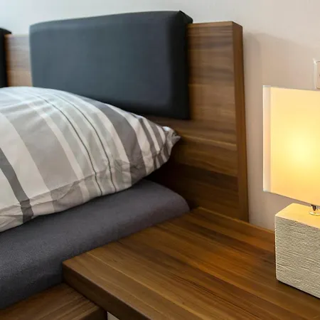 Andys Apartment *